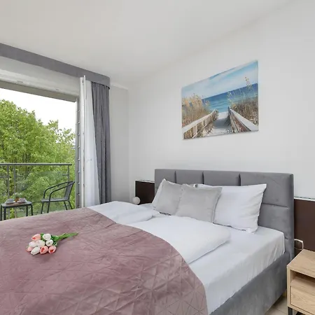 Avangard 138 Apartament Przy Promenadzie I Plazy Swinoujscie By Noclegi Renters Exterior photo