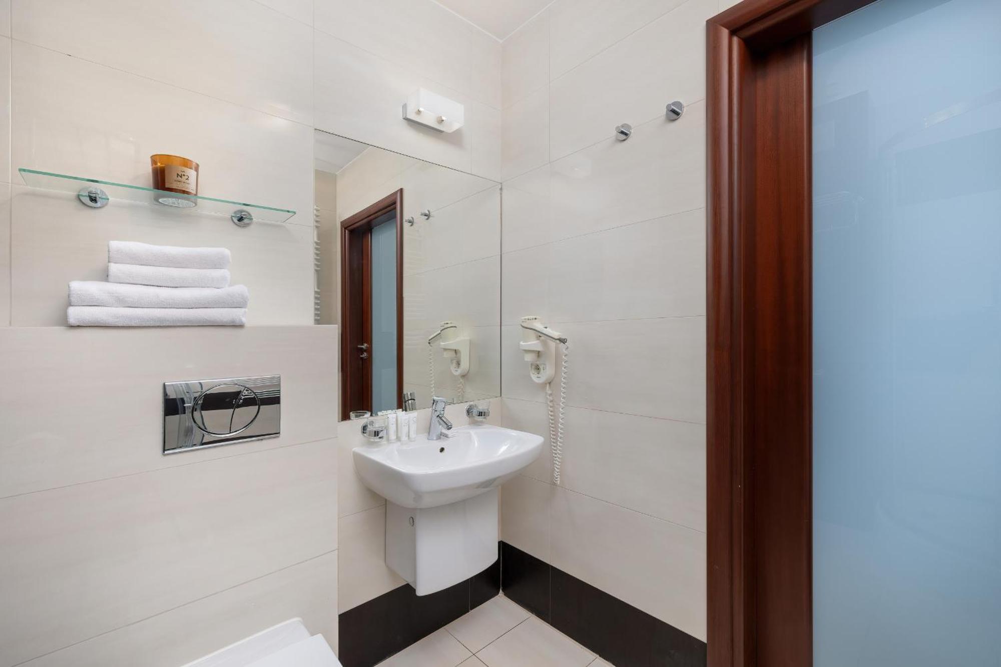 Apartment Avangard 138 Przy Promenadzie I Plazy By Renters *
